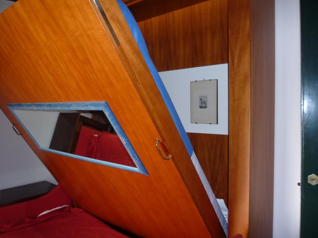 4Roomsrelax كاتانيا الغرفة الصورة